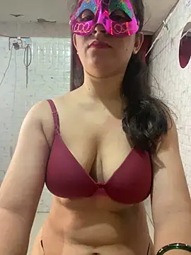 red_queen_11 xxx live show