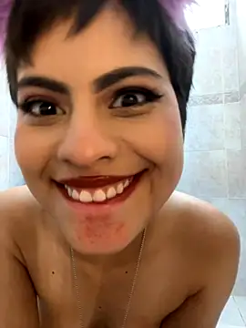 Webcam Model (Eva_Feller69)  is live.Free join now!