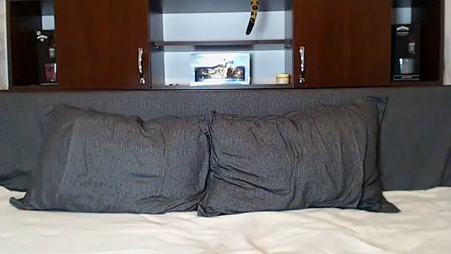 ashlinekatte - AshlineKatte's free webcam