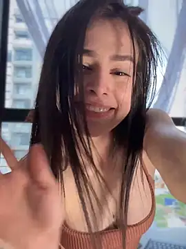 Webcam Model (Sofi_Leal)  is live.Free join now!