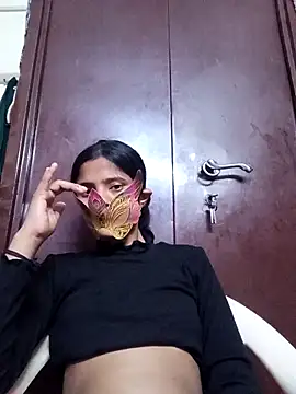 Webcam Model (KittyBby14)  is live.Free join now!