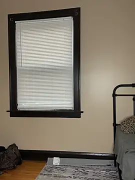 Webcam Model (Tillymarie)  is live.Free join now!