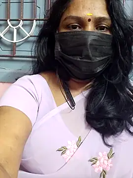 Webcam Model (Tamil_Azhaghi25)  is live.Free join now!