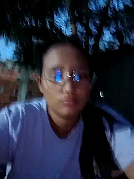 Webcam Model (young_dairy01)  is live.Free join now!