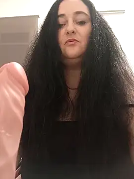 Webcam Model (Bella_862)  is live.Free join now!