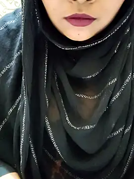 Webcam Model (Indian-Nazia)  is live.Free join now!