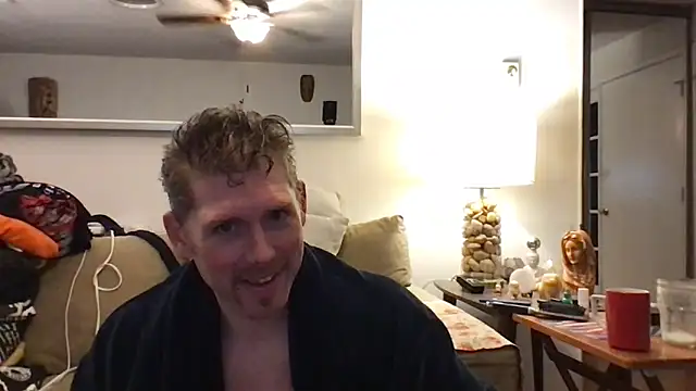 God_Of_ThundeRR Live Webcam on Stripchat