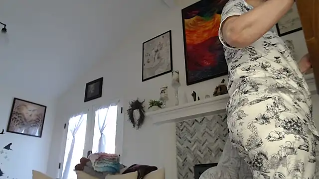 aurorawillows - AuroraWillows's free webcam - UK Sex Cams