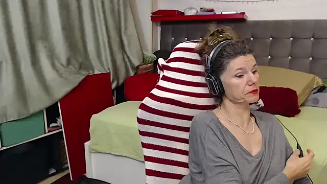 kellyterapy - Kellyterapy's free webcam - UK Sex Cams