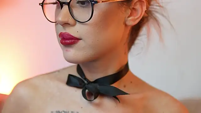 aileenkiss - AileenKiss's free webcam - UK Sex Cams