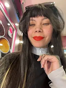 Webcam Model (EemaHaruki)  is live.Free join now!