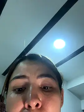 Webcam Model (Dakota_Evanns)  is live.Free join now!