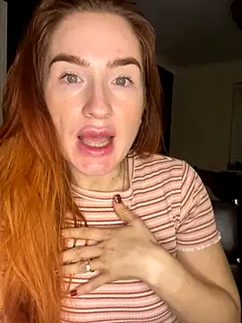 Webcam Model (Cherry-L-28)  is live.Free join now!