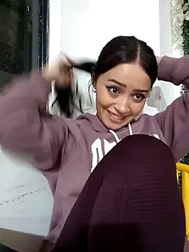 Webcam Model (abbymnd)  is live.Free join now!