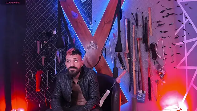 Warick_and_Aria_bdsm_