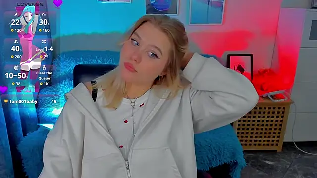  LouiseMous chat room