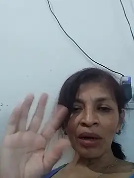 Webcam Model (soltrinidad)  is live.Free join now!