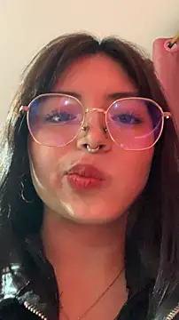 Webcam Model (Valu_euphoria)  is live.Free join now!