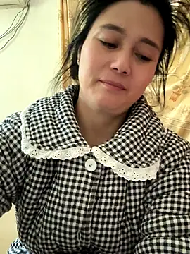 buusoom (F milf) - 大奶夹假鸡巴