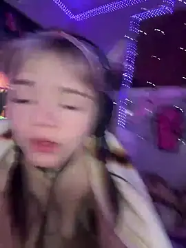 Cutiepiespanks live cam