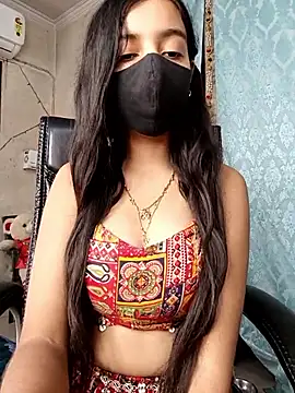 Webcam Model (Parinaaz18)  is live.Free join now!