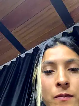 Webcam Model (Cami_Leon2)  is live.Free join now!