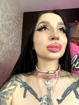 Webcam Model (Molly__Moon)  is live.Free join now!