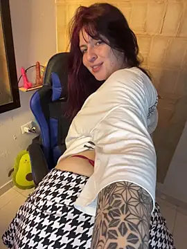 Webcam Model (came_lia1)  is live.Free join now!