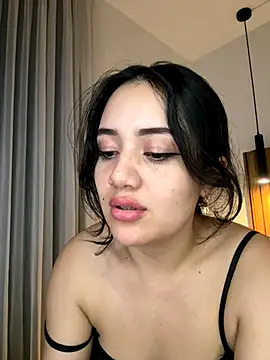 Webcam Model (Isa_1207)  is live.Free join now!