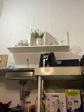 Webcam Model (Jessyivonne)  is live.Free join now!