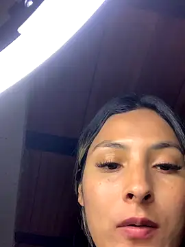 Webcam Model (Cami_Leon2)  is live.Free join now!