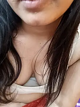 Webcam Model (CuteSarikaLIVE)  is live.Free join now!