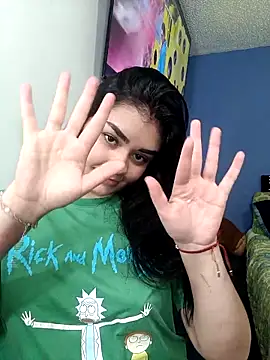 Webcam Model (soy_valu)  is live.Free join now!