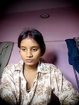 Webcam Model (Hot_Mayra_)  is live.Free join now!