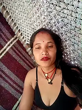 Webcam Model (Cuty_tanya)  is live.Free join now!