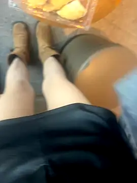 yimisun01 Live Webcam on Stripchat