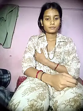 Webcam Model (Hot_Mayra_)  is live.Free join now!