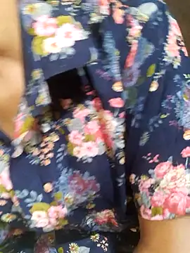 Webcam Model (Navya67)  is live.Free join now!