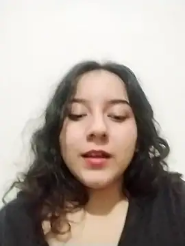 Webcam Model (chibi_love)  is live.Free join now!