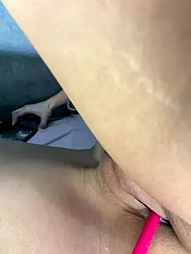 Webcam Model (MiloTheName)  is live.Free join now!