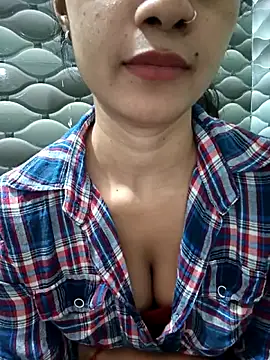 c-u-t-e-sh-a-r-ma_ji - C-u-t-e-Sh-a-r-ma_Ji's free webcam - UK Sex Cams