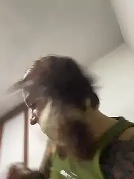 Webcam Model (BlueStoneX)  is live.Free join now!