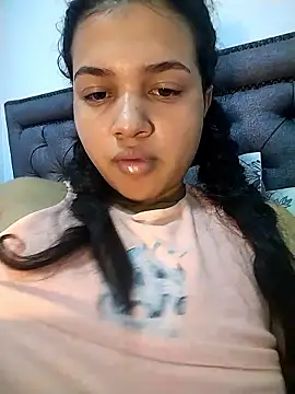 Webcam Model (Eimy-04)  is live.Free join now!