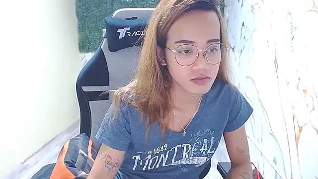 imadriana12 live cam