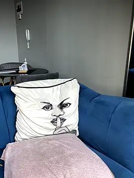 Webcam Model (Curveysinaa)  is live.Free join now!