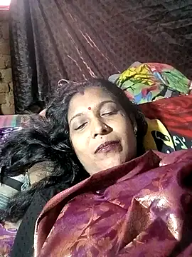 Webcam Model (Savita992)  is live.Free join now!