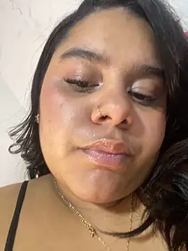 Webcam Model (Anabelle_00_)  is live.Free join now!