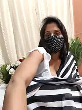 Webcam Model (Shalu_G)  is live.Free join now!