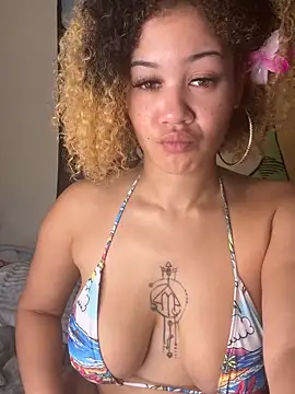 Webcam Model (iivoryforeiign)  is live.Free join now!