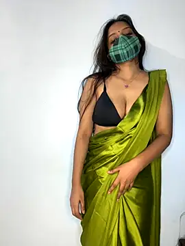 Webcam Model (Cute_Marina)  is live.Free join now!